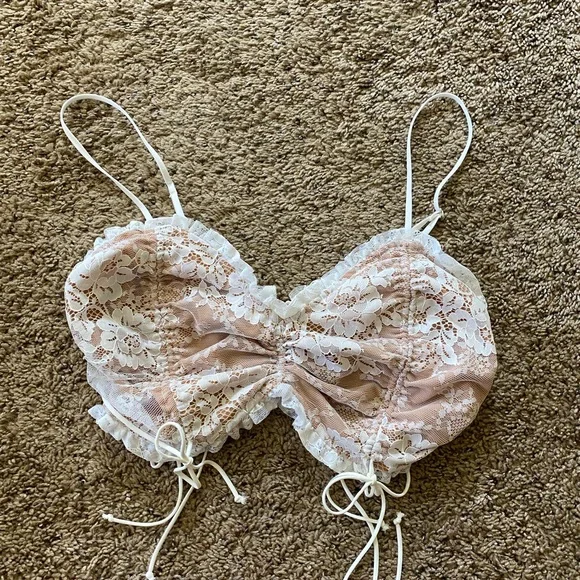 For love and lemons Verbena lace shirred top size xs - Picture 3 of 5